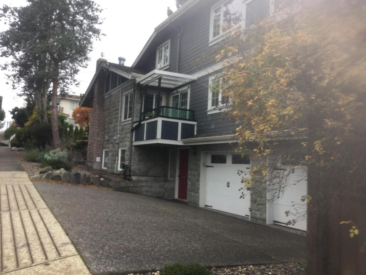 Lisa'S Home Μπέρναμπι Εξωτερικό φωτογραφία